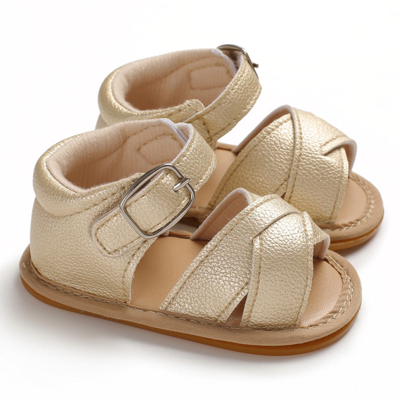 Luftiga sandaler för baby