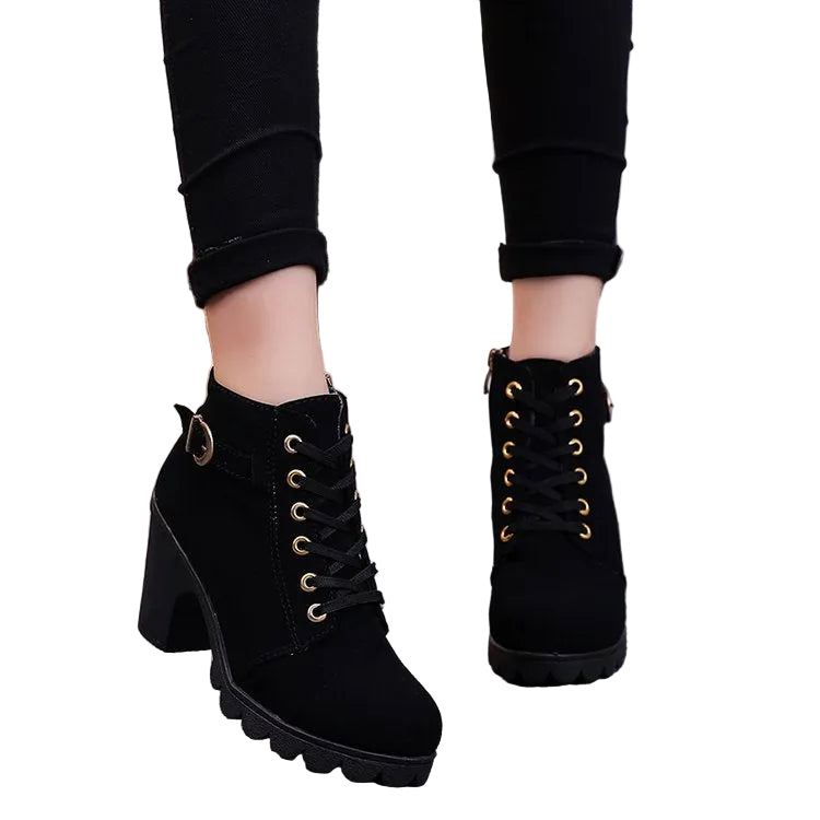 Ankelboots med remmar