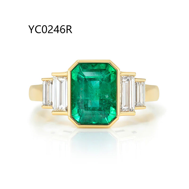 Ring i 925 silver med färgsten